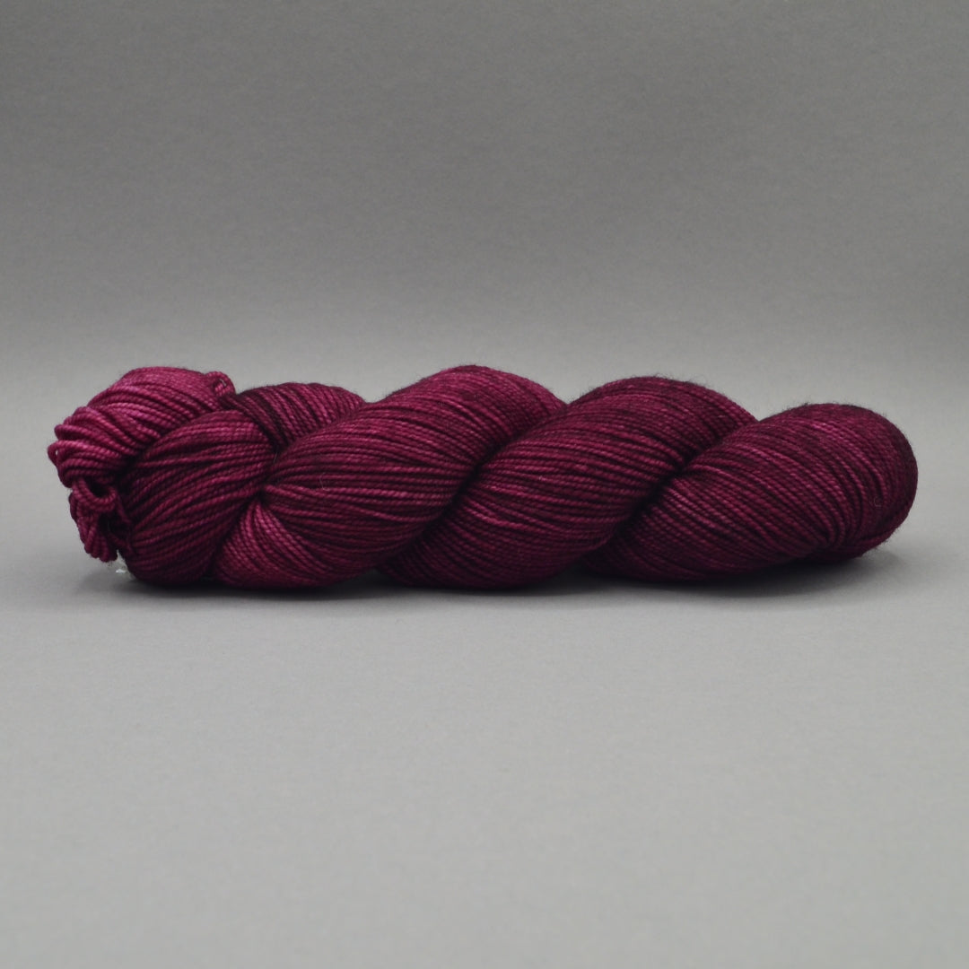 Beetroot - DK 300 - Wool Raider