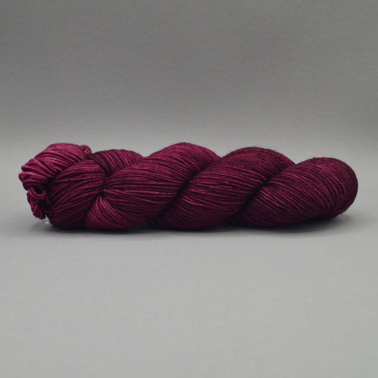 Beetroot - DK 300 - Wool Raider