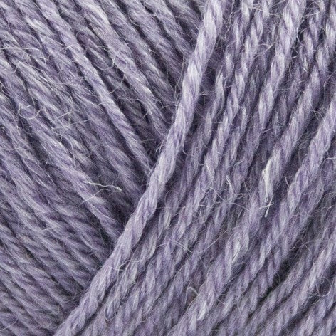 1007 - Nettle Sock Yarn - Onion